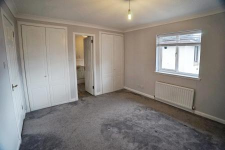 3 bedroom Flat to let in Annfield Gardens, Stirling, Stirlingshire, FK8