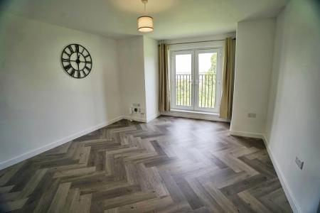 2 bedroom Flat to let in Thornbank Crescent, Falkirk, FK2
