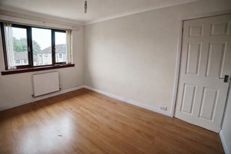 3 bedroom Semi-detached house to let in Akarit Road, Stenhousemuir, Larbert, FK5