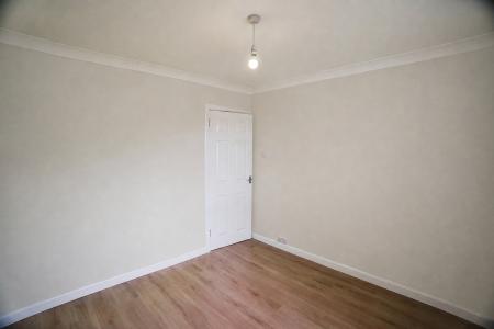 3 bedroom Semi-detached house to let in Akarit Road, Stenhousemuir, Larbert, FK5
