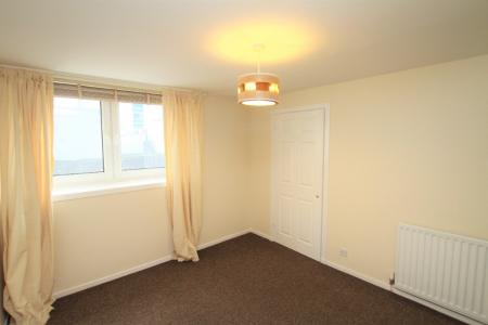 1 bedroom Flat to let in The Vennel, Linlithgow, EH49