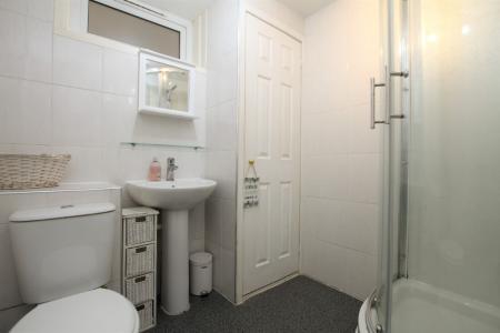 1 bedroom Flat to let in The Vennel, Linlithgow, EH49