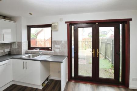 2 bedroom Terraced House to let in Sinclair Place, Falkirk, FK2