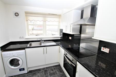 2 bedroom Apartment to let in Candleriggs Court, Alloa, FK10