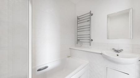 2 bedroom Flat for sale in Argyle Street, City Centre, Glasgow, G2
