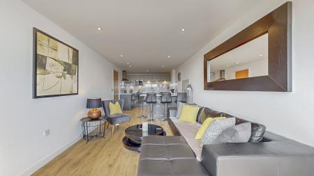 2 bedroom Flat for sale in River Heights