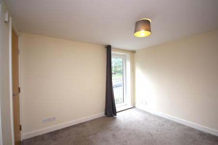 2 bedroom Flat to let in Lochburn Gate, Maryhill