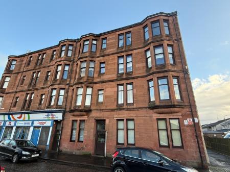 3 bedroom Flat to let in Shaftesbury Street, Clydebank