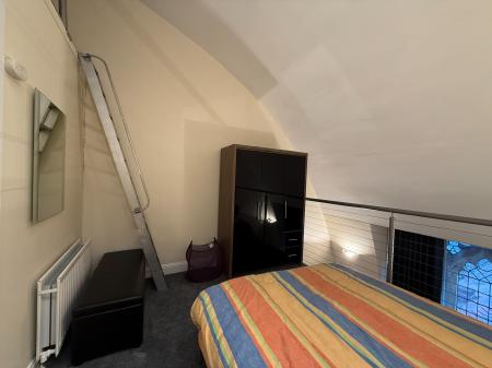 2 bedroom Flat to let in Millar Hall, 681 Alexandra Parade