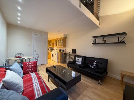 2 bedroom Flat to let in Millar Hall, 681 Alexandra Parade