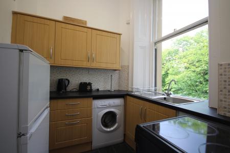 1 bedroom Flat to let in Princes Terrace, Dowanhill, Glasgow, G12