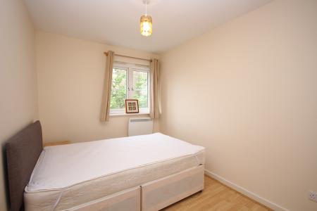 2 bedroom Flat to let in Tullis Street, Bridgeton