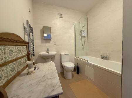 1 bedroom Flat to let in Walls Street, Merchant City, Glasgow, G1