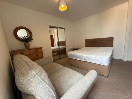 1 bedroom Flat to let in Walls Street, Merchant City, Glasgow, G1