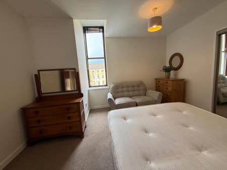 1 bedroom Flat to let in Walls Street, Merchant City, Glasgow, G1