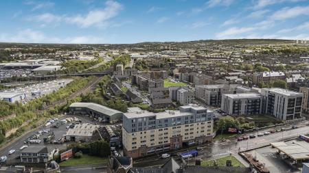 2 bedroom Flat for sale in The Plaza, Victoria Road