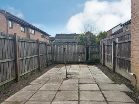 1 bedroom Terraced House to let in Millhouse Crescent, Kelvindale