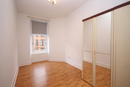 2 bedroom Flat to let in Springfield Road, Parkhead