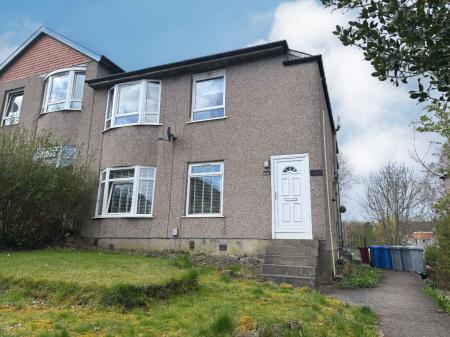 3 bedroom Flat to let in Montford Avenue, Kings Park