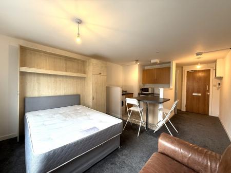1 bedroom Flat to let in Blackfriars Road, Merchant City