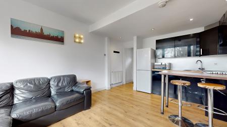 1 bedroom Terraced House for sale in Kingsburn Grove