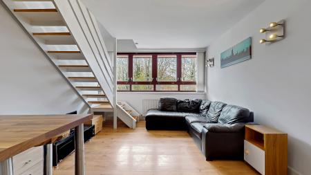 1 bedroom Terraced House for sale in Kingsburn Grove