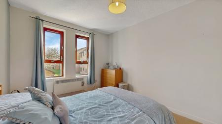 1 bedroom Flat for sale in Garriochmill Way, North Kelvinside