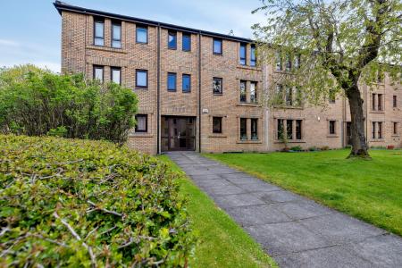 1 bedroom Flat for sale in Garriochmill Way, North Kelvinside