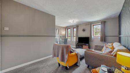 1 bedroom Flat for sale in Garriochmill Way, North Kelvinside