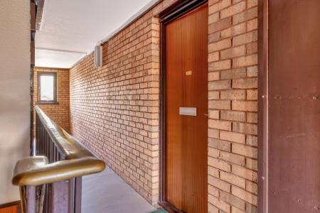 1 bedroom Flat for sale in Garriochmill Way, North Kelvinside