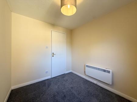 2 bedroom Flat to let in Ingleby Drive, Dennistoun