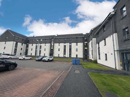 2 bedroom Flat to let in Kenley Road, Renfrew