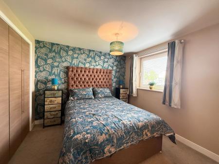 2 bedroom Flat to let in Kenley Road, Renfrew