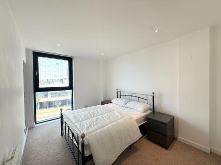 2 bedroom Flat to let in Stobcross Street, Finnieston