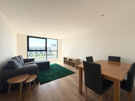 2 bedroom Flat to let in Stobcross Street, Finnieston
