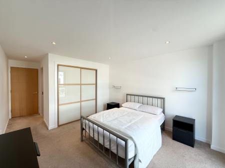 2 bedroom Flat to let in Stobcross Street, Finnieston