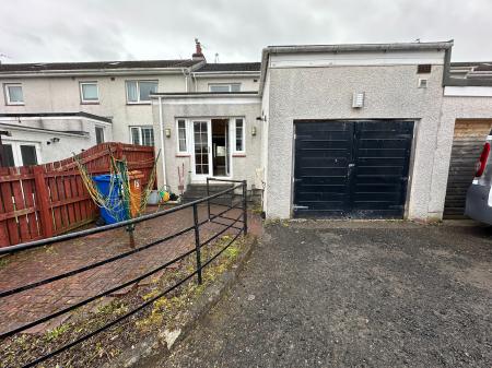 4 bedroom Terraced House to let in Montrose Drive, Bearsden
