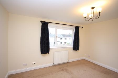 4 bedroom Terraced House to let in Montrose Drive, Bearsden