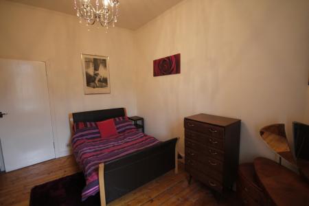 2 bedroom Flat to let in Dumbarton Road, Glasgow, G11