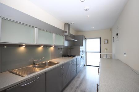 2 bedroom Flat to let in Finnieston Street, Finnieston