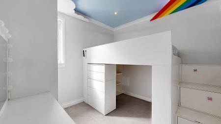 3 bedroom End of terrace house for sale in Ashgill Road