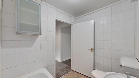 1 bedroom Flat for sale in Lothian Court, Shawlands