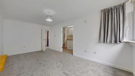 1 bedroom Flat for sale in Lothian Court, Shawlands