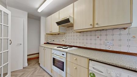 1 bedroom Flat for sale in Lothian Court, Shawlands
