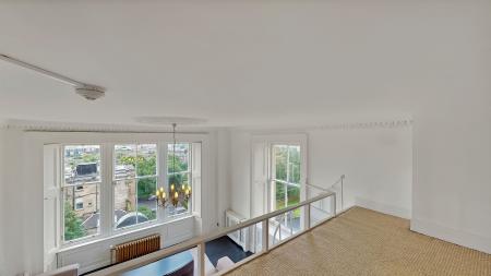 1 bedroom Flat for sale in Woodlands Terrace, Park District