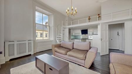 1 bedroom Flat for sale in Woodlands Terrace, Park District
