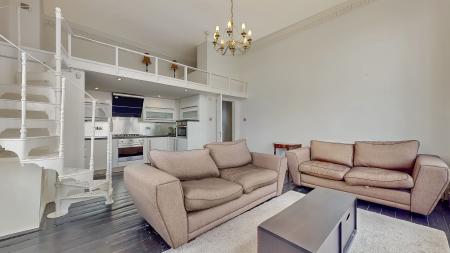 1 bedroom Flat for sale in Woodlands Terrace, Park District