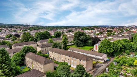 1 bedroom Flat for sale in Richmond Place, Rutherglen