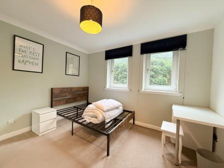 1 bedroom Flat to let in Turnbull Street, Saltmarket