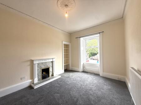 2 bedroom Flat to let in Prince Edward Street, Govanhill